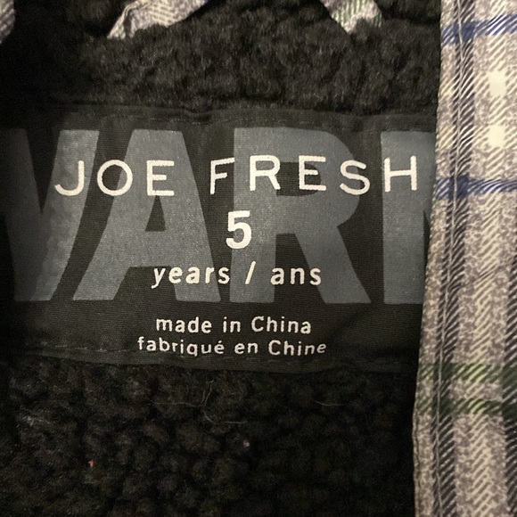 Boys winter jacket - Picture 2 of 3